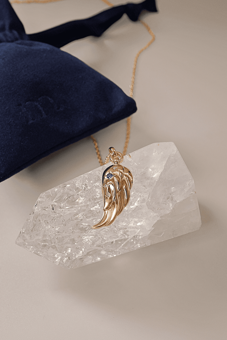 Gold Angel Wing Necklace - Mienlabel